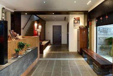 Pine Hot spring Bed and Breakfast