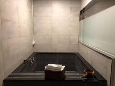 Slow Wow Hot Spring Hotel