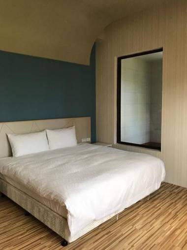 Ruo Shui Hotspring Hotel