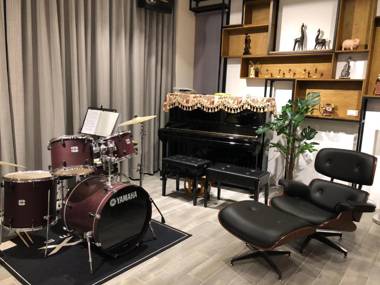 河沿悅舍ZW朋友同學聚會推薦l獎勵旅遊宜蘭包棟l家庭親子民宿l烤肉麻將浴缸戲水池