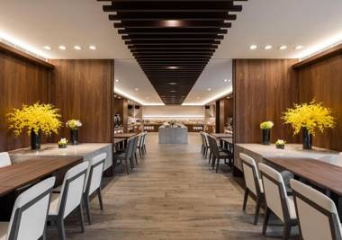 Lakeshore Hotel Yilan