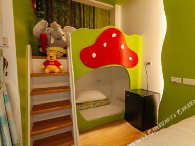 Honeysuckle Family Castle