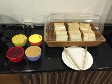 Quarantine Hotel - Xinshe Hotel - Hsinchu