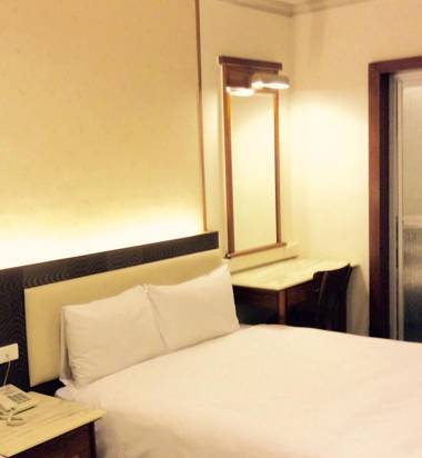 Puyisy Business Hotel