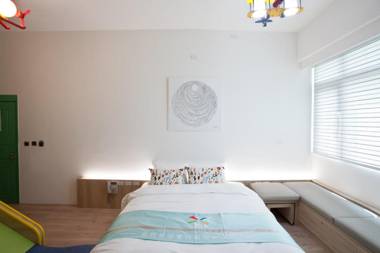 Wind Natural Parent-child Inn