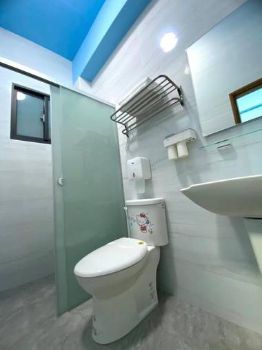 Blue Sky in May Homestay