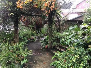 Jiufen Gourd Stone TreeHouse 137