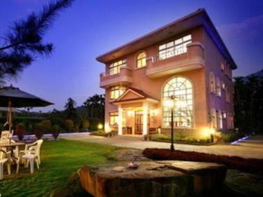 Flora Rexort Guesthouse