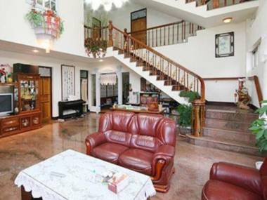 Flora Rexort Guesthouse