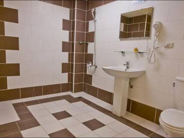 Yue Jing Commercial Hotel