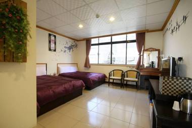 Sun Moon Lake Sunflower House