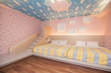 Cherry Blossom Motel