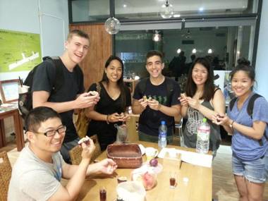 Center.Center Hostel