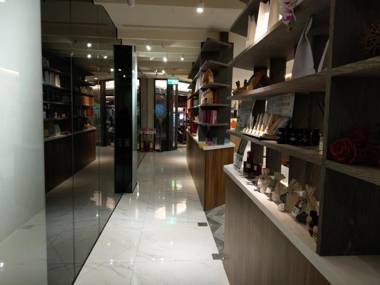 sun moon tea b&b
Family Room