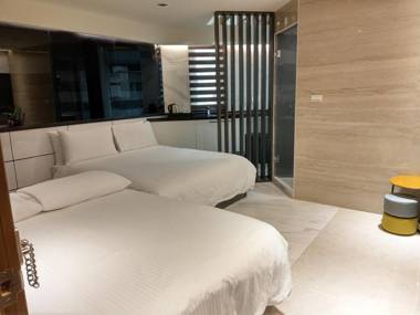 sun moon tea b&b
Family Room