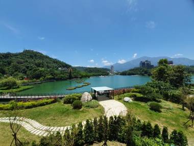 Sun Moon Lake I Love You