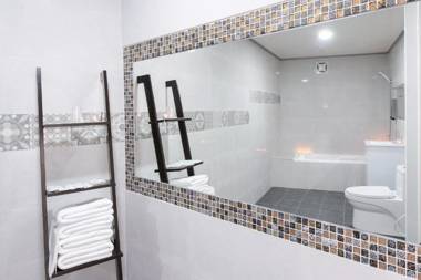 Live in the Happiness