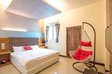 Green Bamboo Shoots Homestay