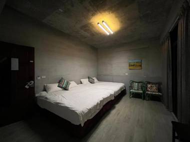 HAN'S HOSTEL 漢斯爺爺旅店 E.大露臺豪華四人房