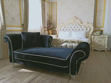 Alice Wonderland B&B