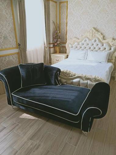 Alice Wonderland B&B