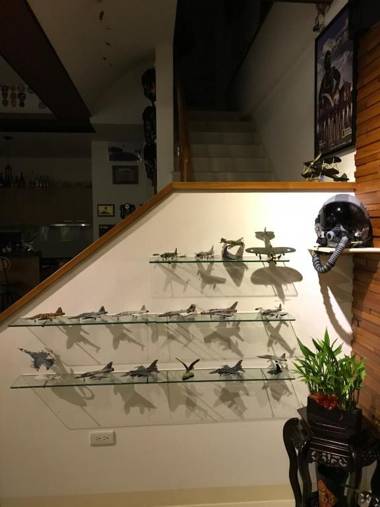 飛官的家vs可包棟