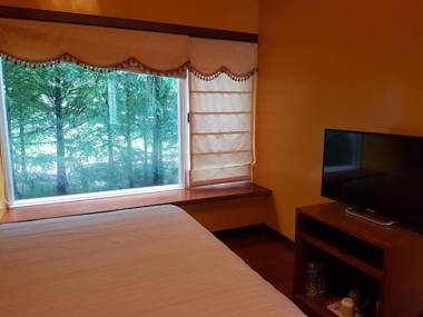 Lake Villa Homestay