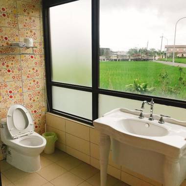 The Cube Inn Homestay