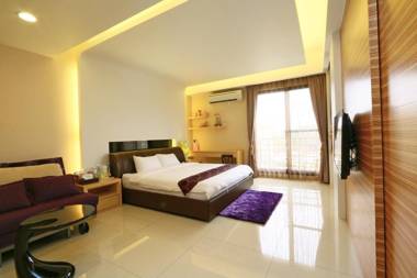 Sakura Love River Bed and Breakfast