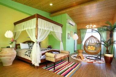 DeerStar HomeStay B&B