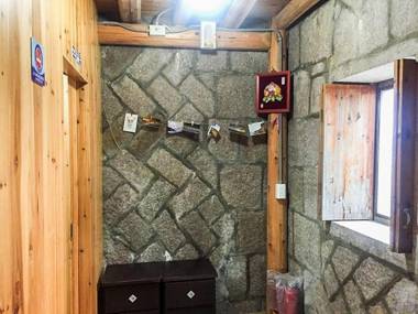 Qin Bi Qingnian Homestay