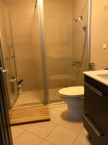 Water Reflection Bed and Breakfast