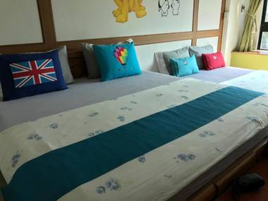 Water Reflection Bed and Breakfast