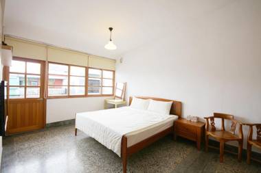 Little Time Guesthouse