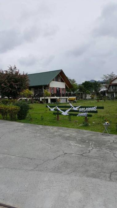 Hou Niao Fei Xing B&B