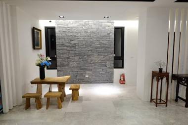 Moonlit Seaview Homestay