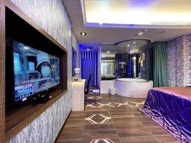 King & Princess Motel Ii