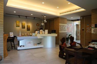 TAINAN JULIE'S GARDEN