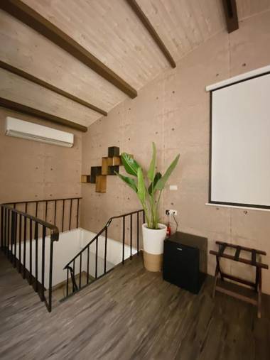 辣虎邸家 Love Here