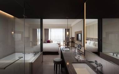 Crowne Plaza Tainan an IHG Hotel