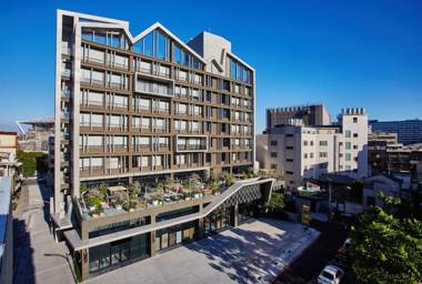 U.I.J Hotel & Hostel