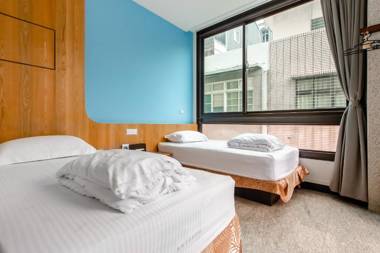 lightness Station Inn