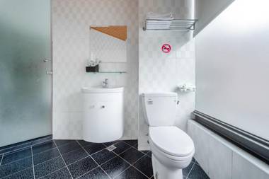 lightness Station Inn