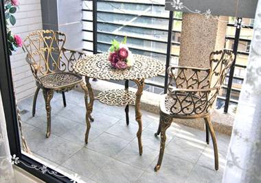 Forest Deer Black Tea Homestay