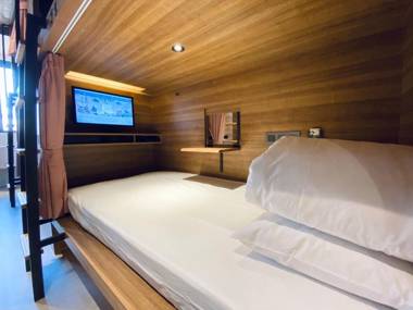 Oinn Hotel & Hostel Tainan