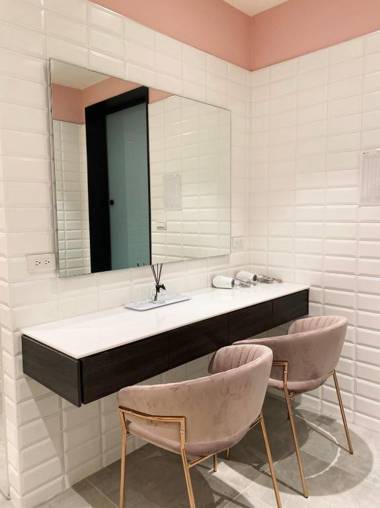 Oinn Hotel & Hostel Tainan