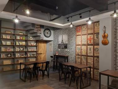 Quiet Hostel - Minquan Inn