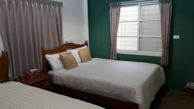 古都101 台南4-7人包棟斜屋頂老宅民宿 證號425號