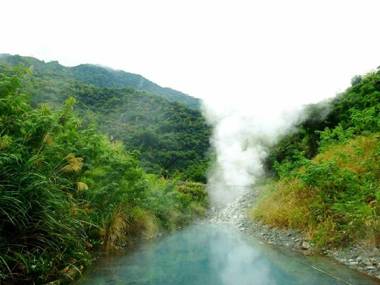 Santorini Family Themed Inn