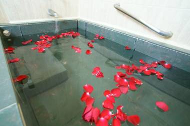 Fujiyeh Chipen Hot Spring Resort